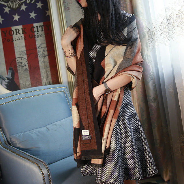 Top-Notch Seasonal Cashmere Scarf